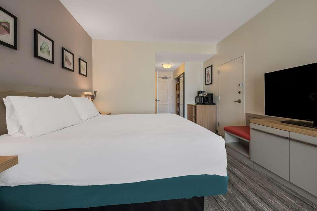 Hilton Garden Inn Rockford Quarto foto