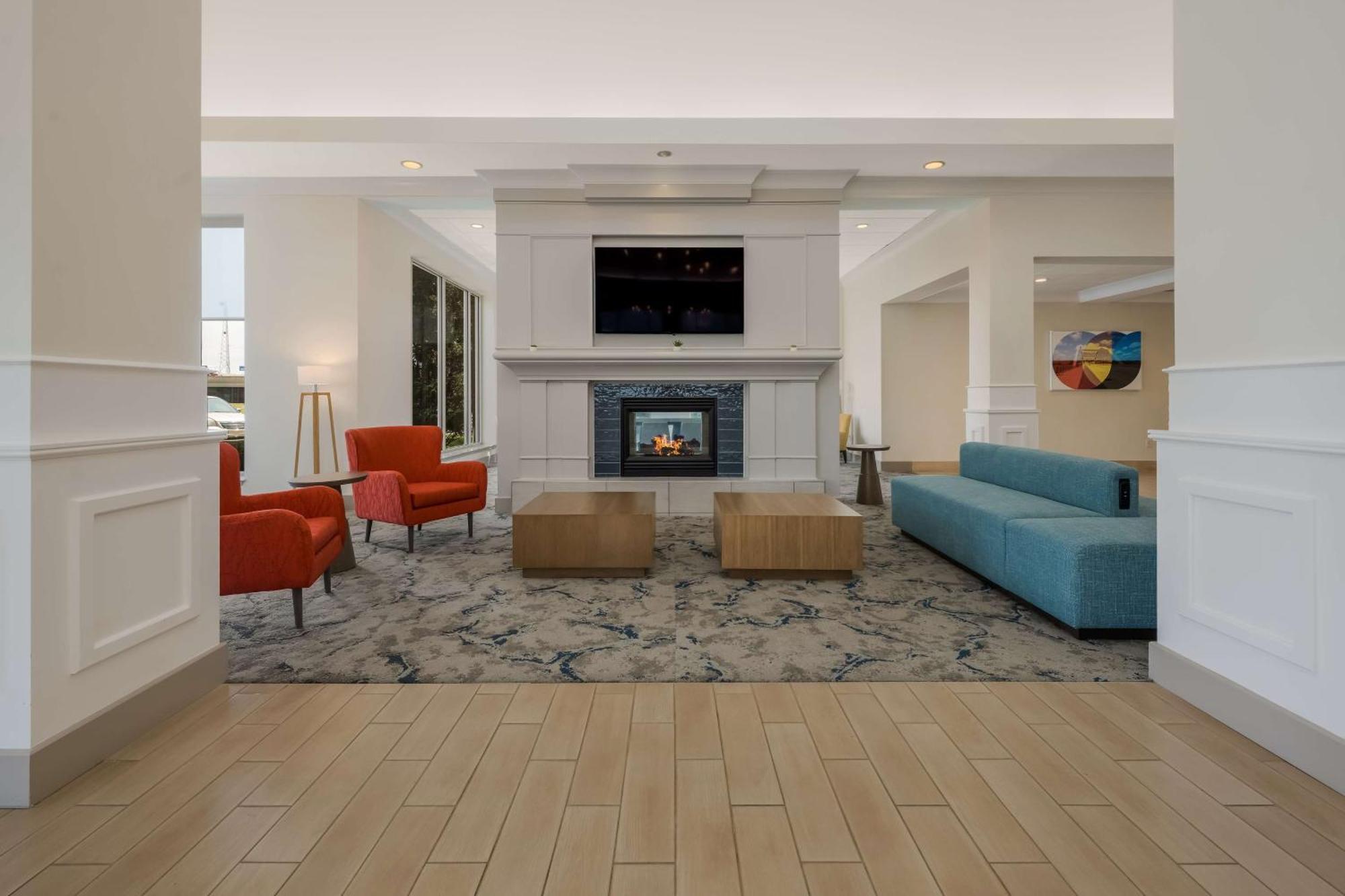 Hilton Garden Inn Rockford Exterior foto