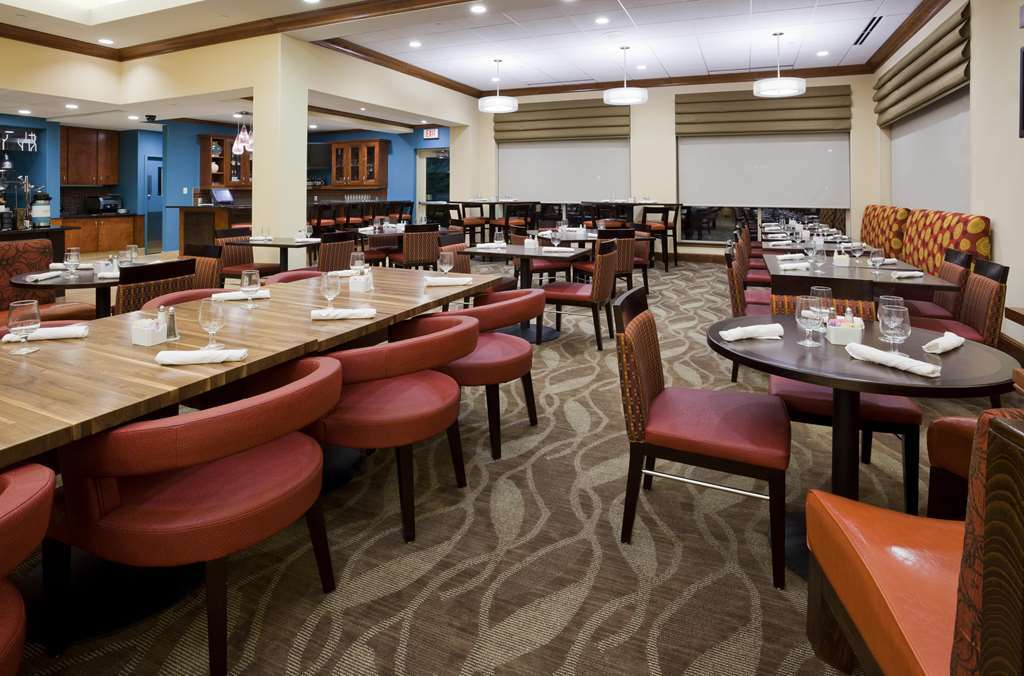 Hilton Garden Inn Rockford Restaurante foto